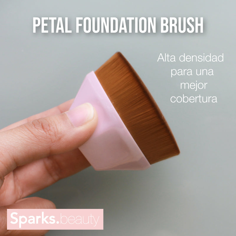 Brocha Para Base Petal Foundation Brush